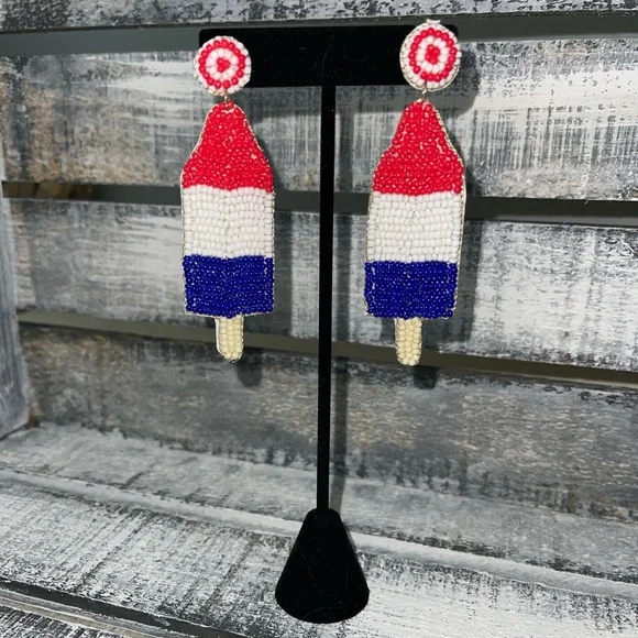 Beaded “Bombpop” red/white/blue popsicle earrings - Picture 1 of 1